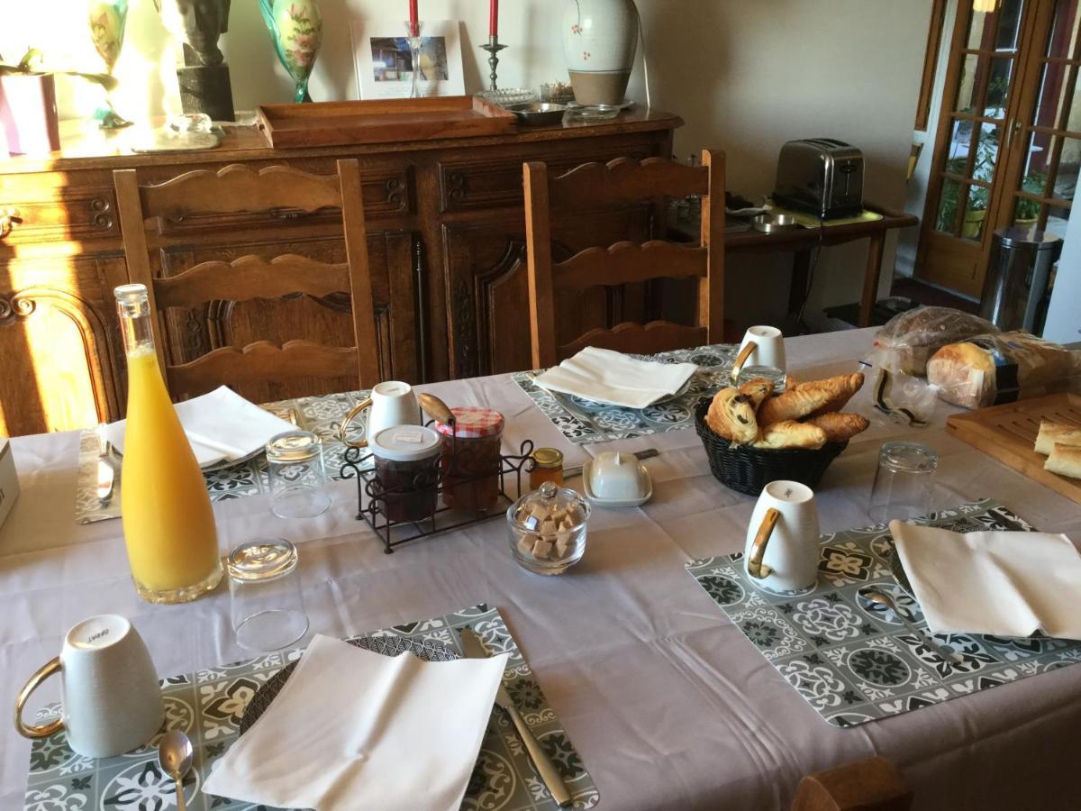 Les Papouz Bed & Breakfast Gommecourt Eksteriør bilde