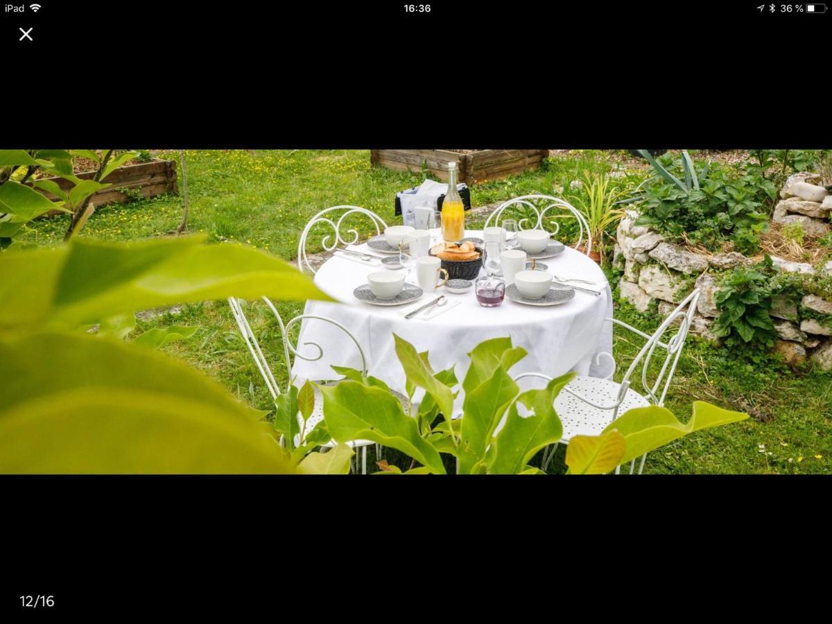 Les Papouz Bed & Breakfast Gommecourt Eksteriør bilde
